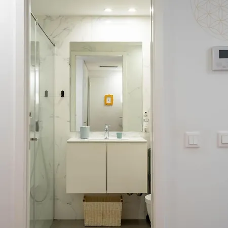 Apartment Serene 1br Spot By Lovelystay Porto