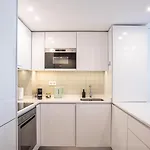 Daire Serene 1br Spot By Lovelystay