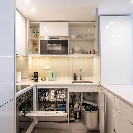 Serene 1br Spot By Lovelystay Lejlighed