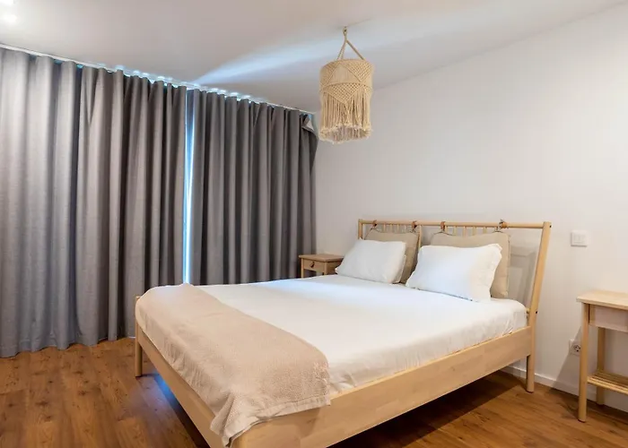 Serene 1br Spot By Lovelystay بورتو