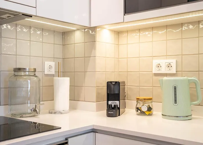 Serene 1br Spot By Lovelystay *